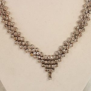 White Rhinestone necklace